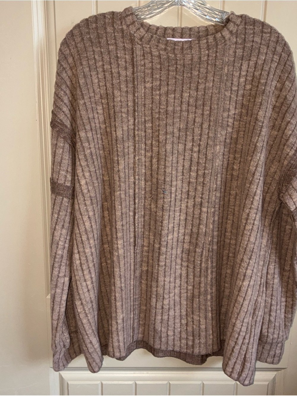 Women's Ribbed Crew Neck Sweater - Taupe